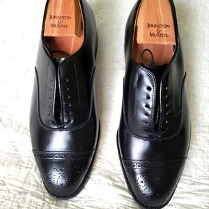 Stylish Sharp Cap Toe Dress Shoe